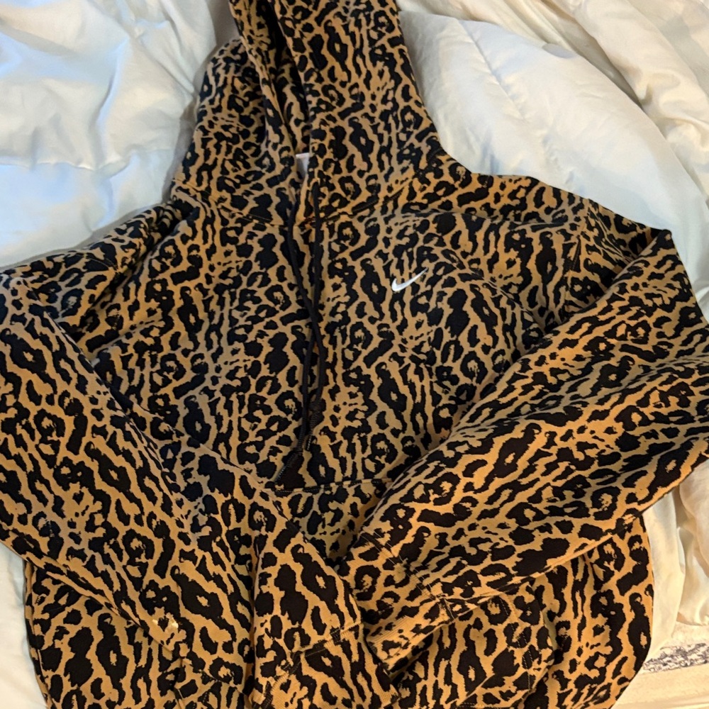 Nike SB Black and Tan Animal Print Hoodie